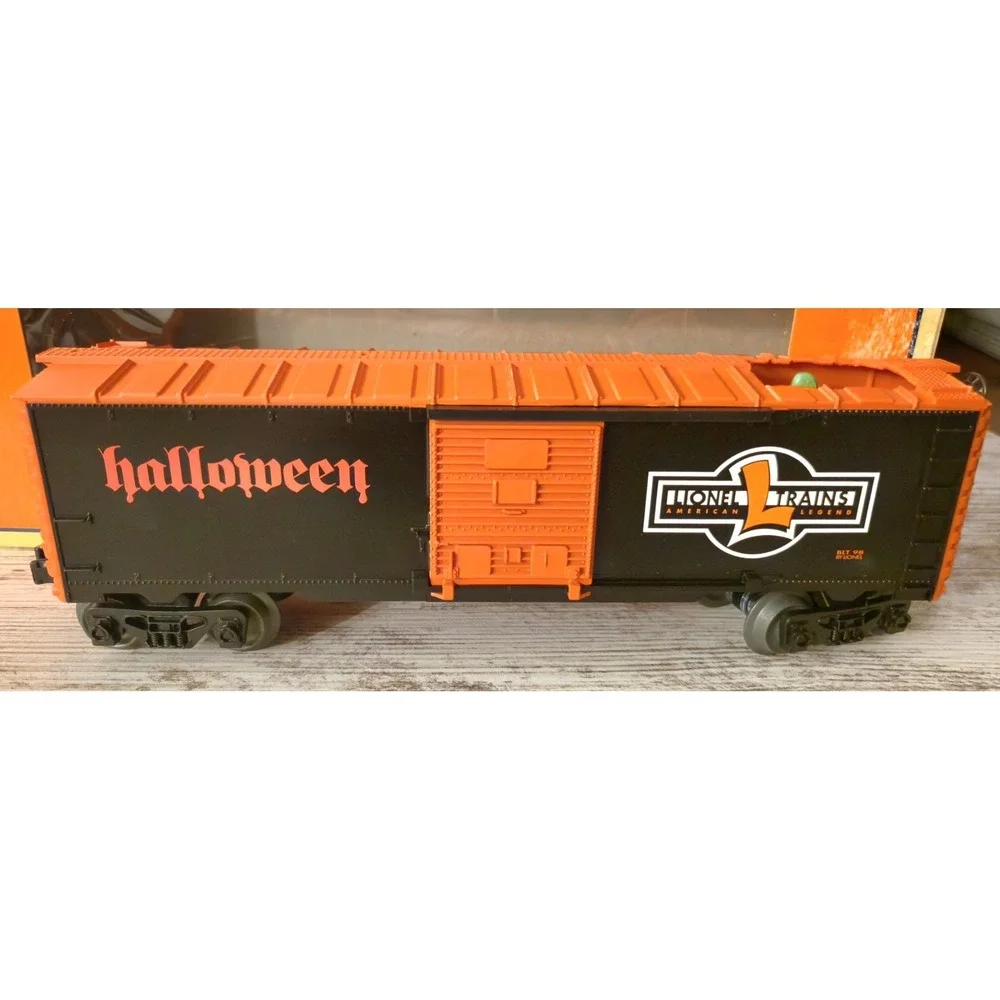 Lionel animated halloween